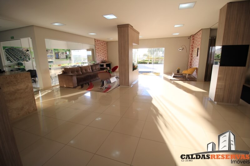 Foto LAGOA QUENTE FLAT SERVICE